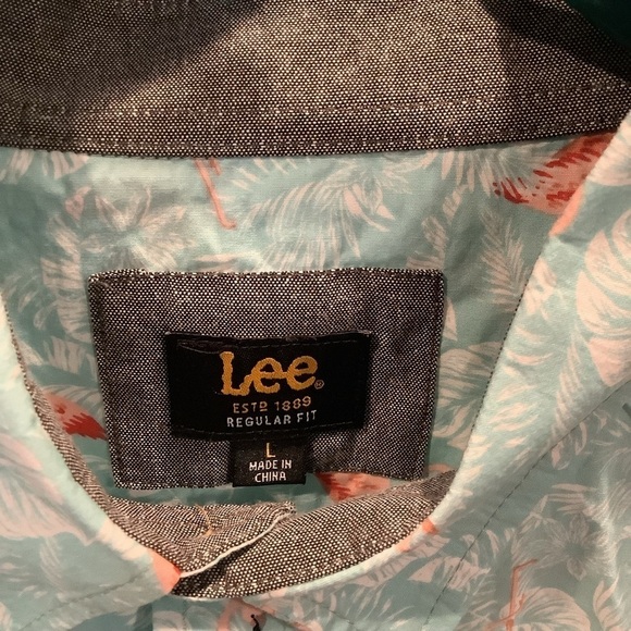 Men’s Lee Flamingo Hawaiian Button Up Shirt Sz Large - Picture 4 of 5